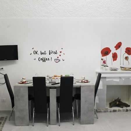 Апартаменти A Casa Di Fede Дольчеаккуа Екстер'єр фото